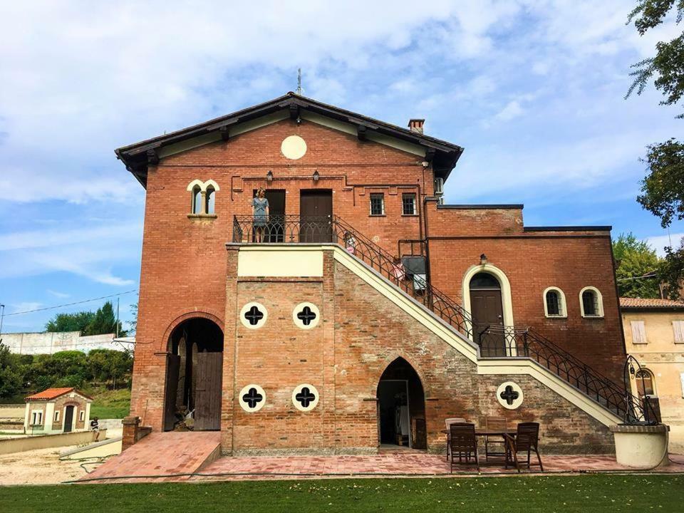 Borgo Sartoni Case Vacanze Appartamenti In Affitto Bologna Exterior foto